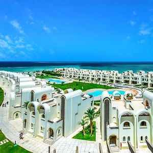 Gravity Hotel & Aqua Park Sahl Hasheesh Families And Couples Only